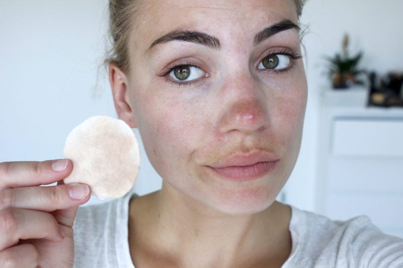 Je gezicht reinigen met de Face Halo • Cynthia